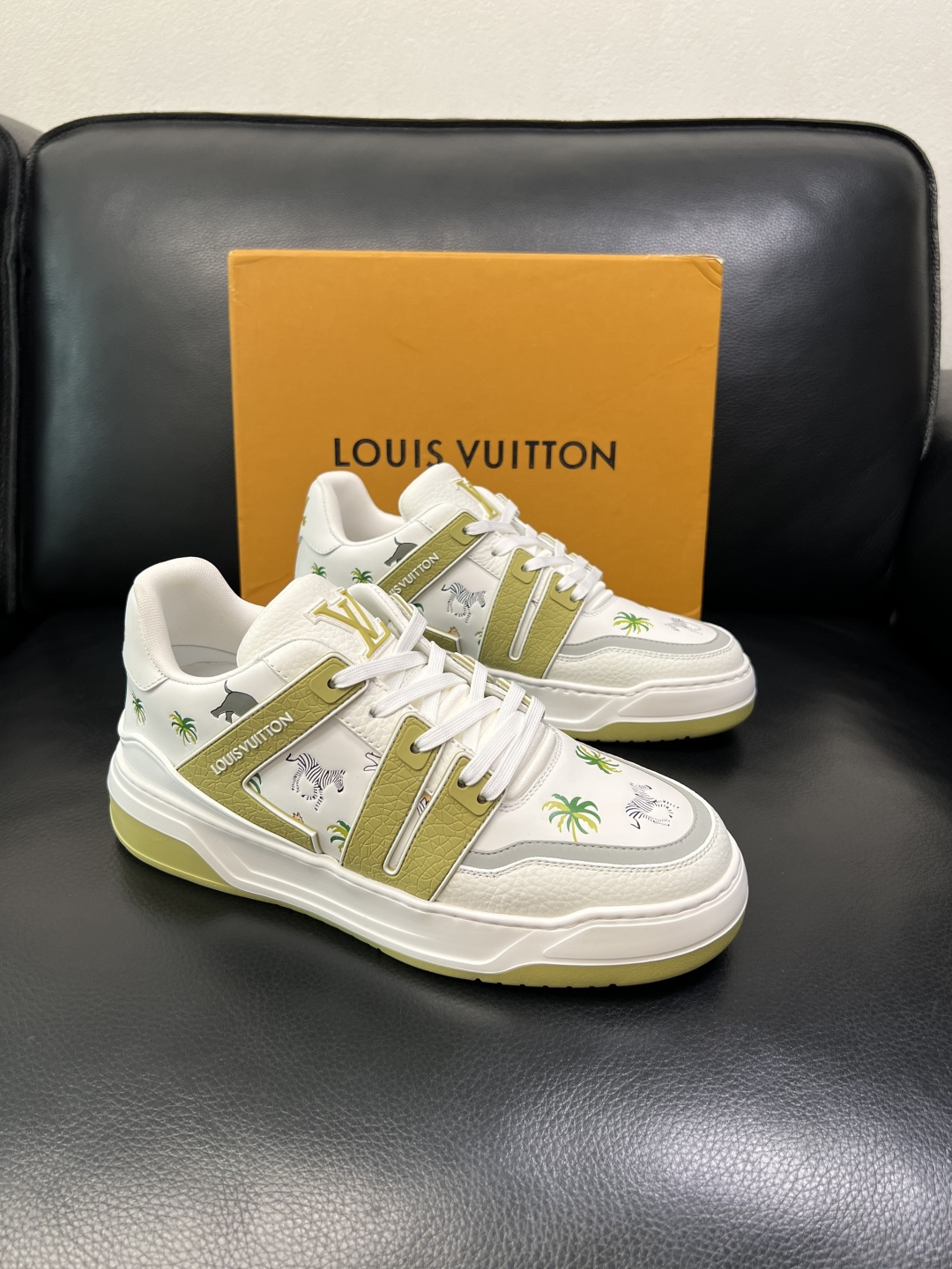 LV